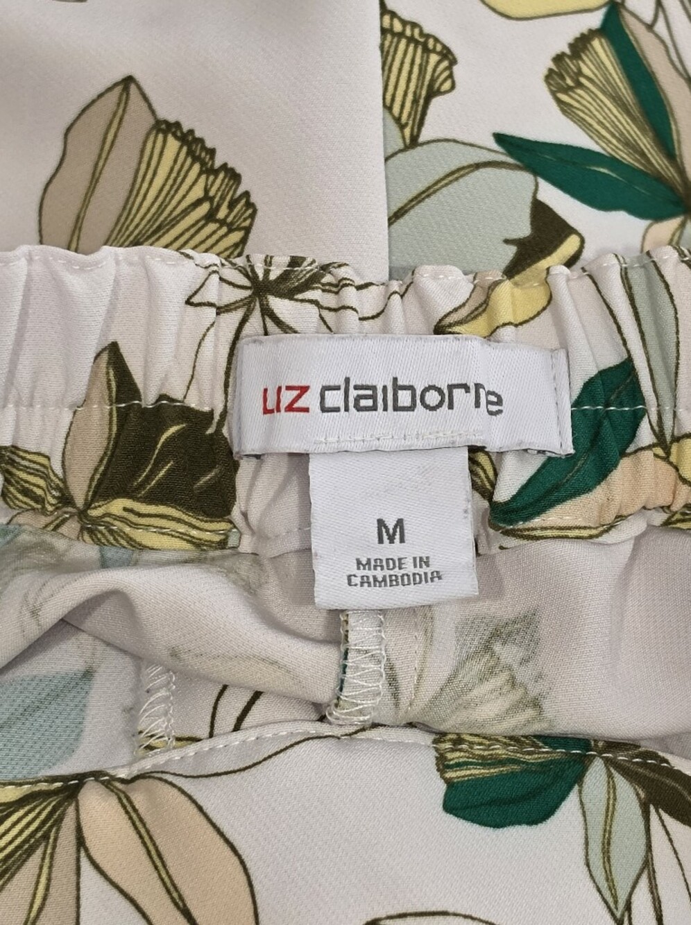 Liz Claiborne White Floral Ankle Pants - Picture 2 of 6